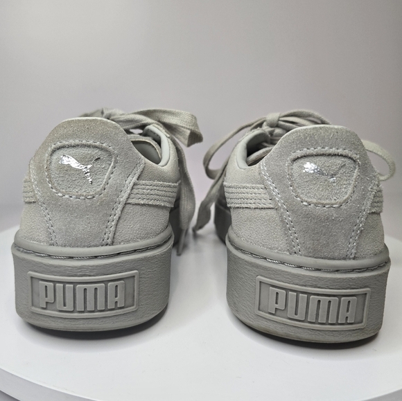 ⭐️40% Off⭐️ Puma Basket in Grigio Chiaro (Light Grey) Platform Sneakers - Picture 10 of 13